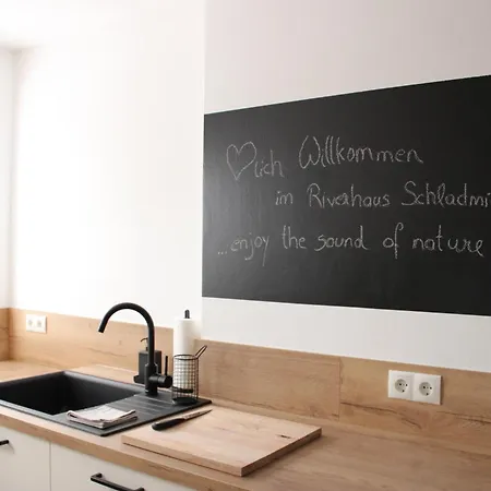 Pansiyon Riverhaus *