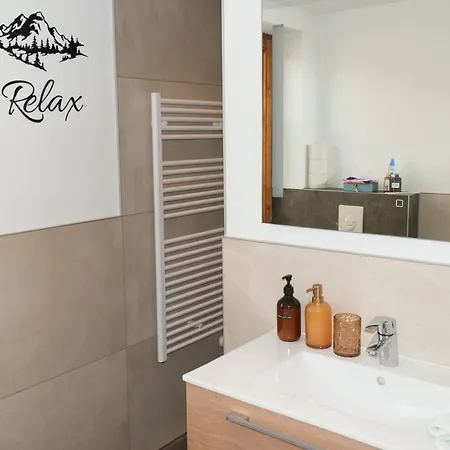 Riverhaus 홈스테이